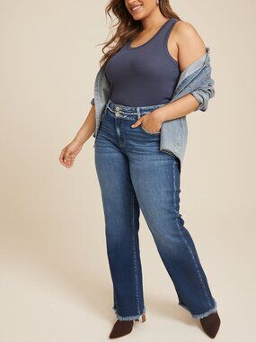 NEW KanCan Bootcut Jeans Plus Size 22